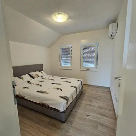 Srebrena * سراييفو